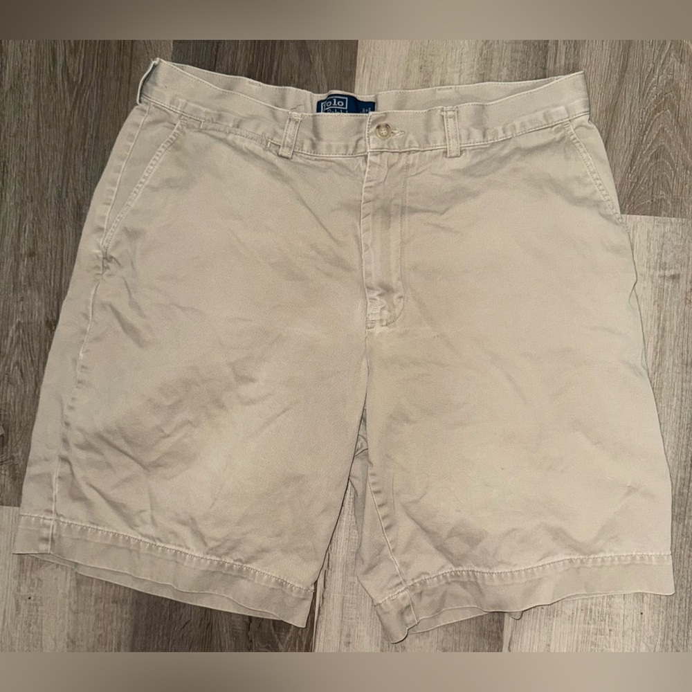 Polo by Ralph Lauren Men's khaki Flat Front Shorts 34